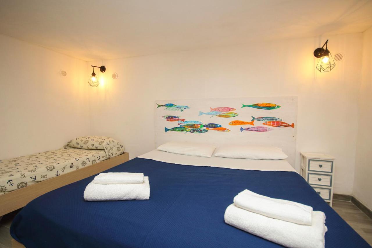 Dimore Di Mare - Beachfront Apartments Santa Flavia Exterior foto