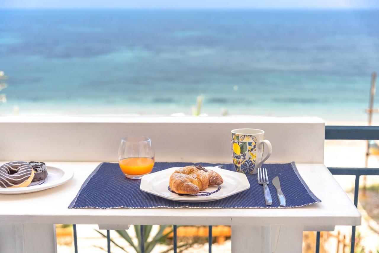 Dimore Di Mare - Beachfront Apartments Santa Flavia Exterior foto