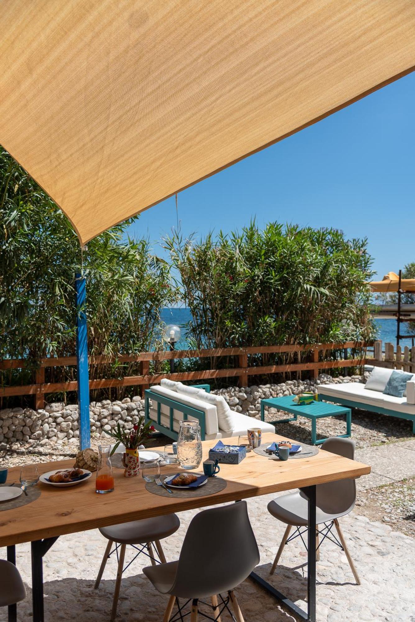 Dimore Di Mare - Beachfront Apartments Santa Flavia Exterior foto