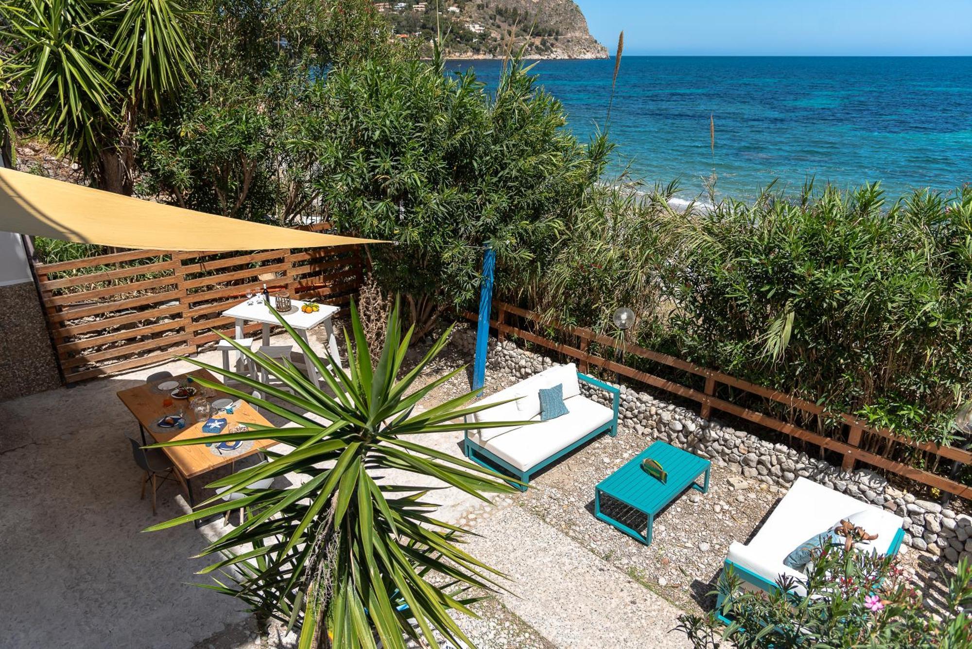 Dimore Di Mare - Beachfront Apartments Santa Flavia Exterior foto